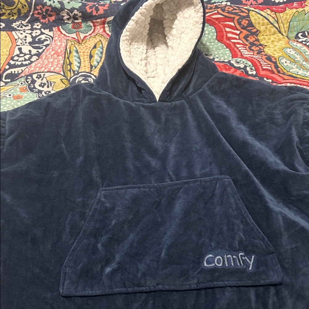 Comfy Kids Hooded Blanket in Navy Blue